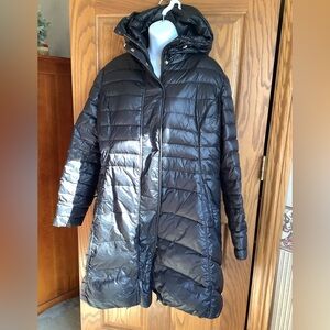 Gorski Aprés Ski Made in Italy  Down coat  Large  Black.